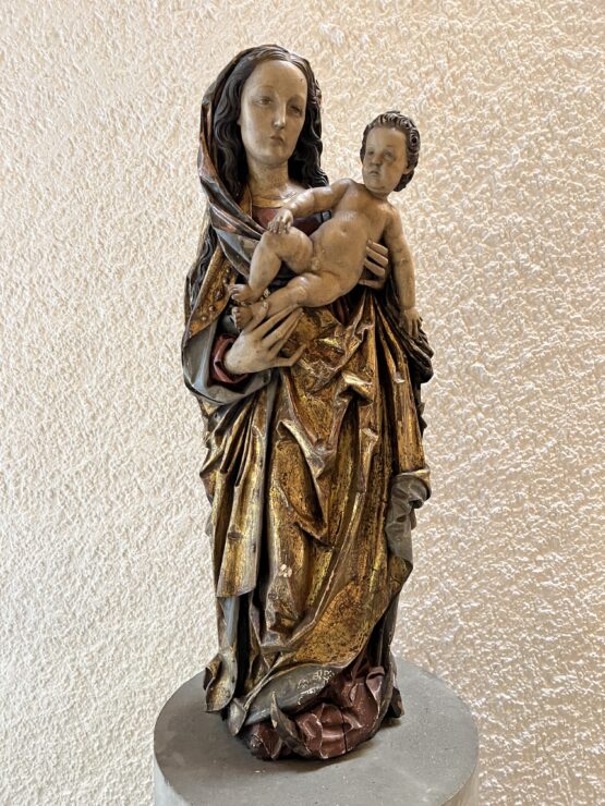 Holzstatue Madonna mit Kind in Hütten